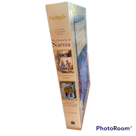 The Chronicles of Narnia by C.S. Lewis Boxed Set - Picture 5 of 5